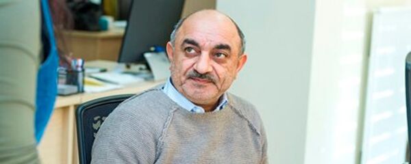 Эксперт по Ближнему Востоку и Ирану Садреддин Солтан Эксперт по Ближнему Востоку и Ирану Садреддин Солтан - Sputnik Азербайджан