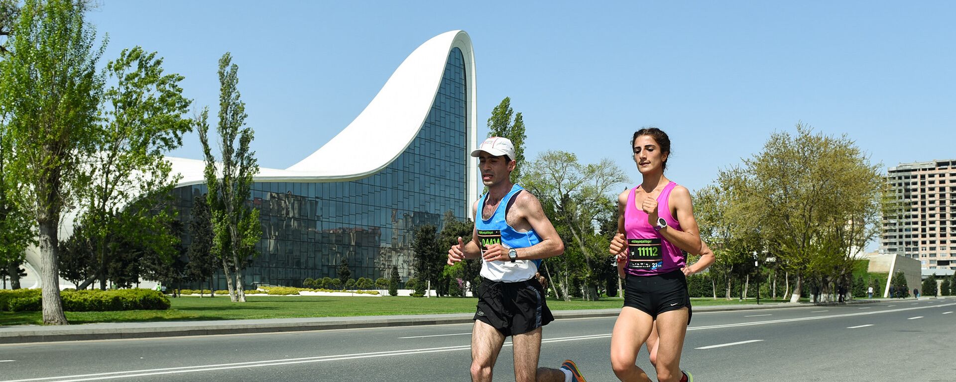 В Баку прошел марафон под лозунгом Победи ветер - Sputnik Азербайджан, 1920, 09.02.2024
