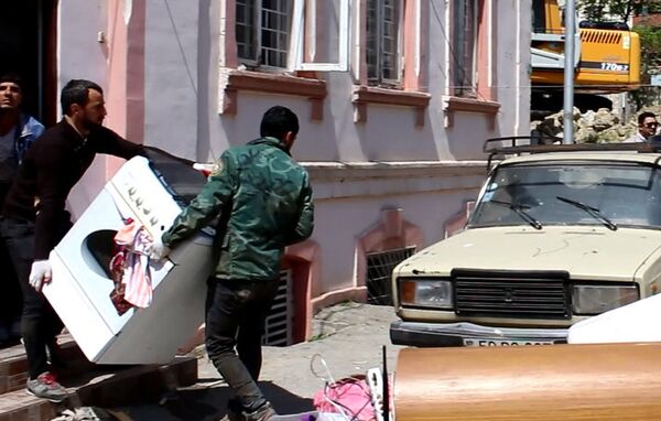 Дома в округе стали рушить с января этого года Дома в округе стали рушить с января этого года - Sputnik Азербайджан