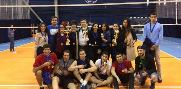 В Москве проходит Универсиада АМОР, посвященная IV Играм исламской солидарности В Москве проходит Универсиада АМОР, посвященная IV Играм исламской солидарности - Sputnik Азербайджан