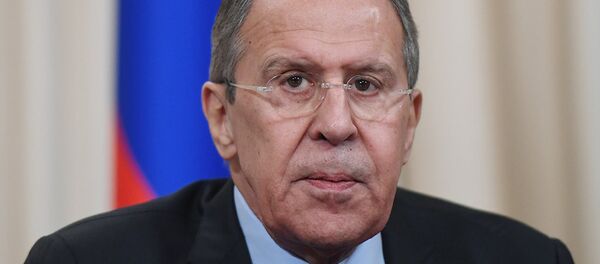 Министр иностранных дел РФ Сергей Лавров во время пресс-конференции по итогам встречи с генеральным секретарем Организации по безопасности и сотрудничеству в Европе (ОБСЕ) Ламберто Заньером в Москве. - Sputnik Азербайджан