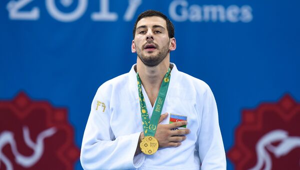 Дзюдоист Мамедали Мехтиев – золотой медалист Исламиады - Sputnik Азербайджан