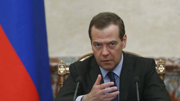 Председатель правительства РФ Дмитрий Медведев проводит заседание правительства РФ, 18 мая 2017 года  - Sputnik Azərbaycan