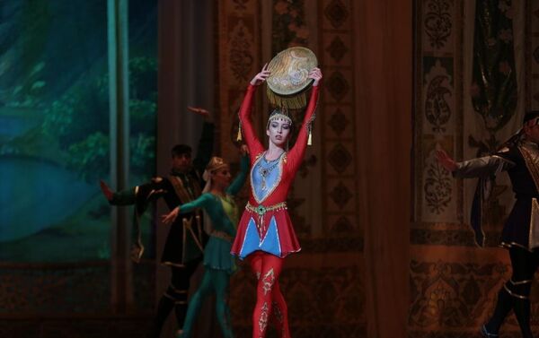 Сцена из балета Путешествие на Кавказ - Sputnik Азербайджан