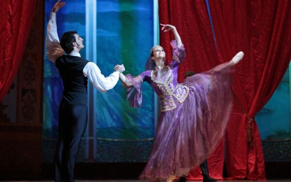 Сцена из балета Путешествие на Кавказ - Sputnik Азербайджан