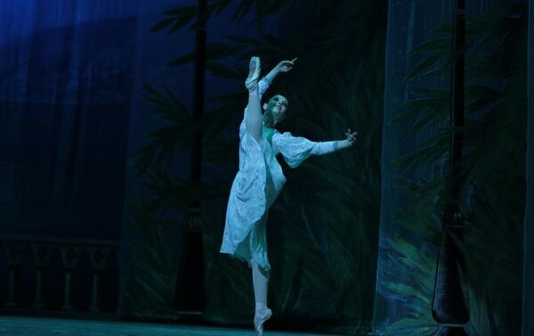 Сцена из балета Вальс надежды - Sputnik Азербайджан