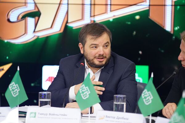 Главный телепродюсер НТВ Тимур Вайнштейн Главный телепродюсер НТВ Тимур Вайнштейн - Sputnik Азербайджан