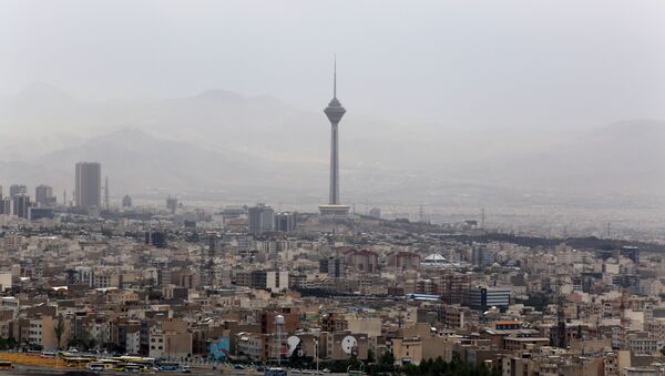 Вид на Тегеран, столицу Ирана, фото из архива - Sputnik Azərbaycan