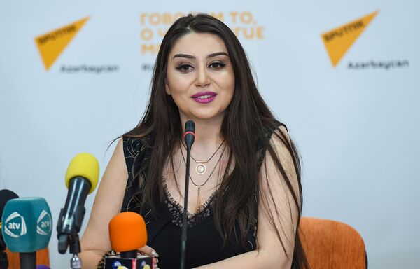 Певица Damla в Международном мультимедийном пресс-центре Sputnik Азербайджан / - Sputnik Азербайджан