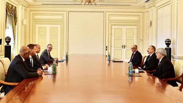 Президент Ильхам Алиев принял делегацию во главе с исполнительным вице-президентом компании Statoil - Sputnik Азербайджан