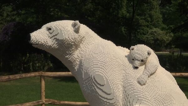 Звери из LEGO поселились в бельгийском зоопарке - Sputnik Азербайджан