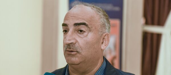 Народный писатель Натиг Расулзаде Народный писатель Натиг Расулзаде - Sputnik Азербайджан