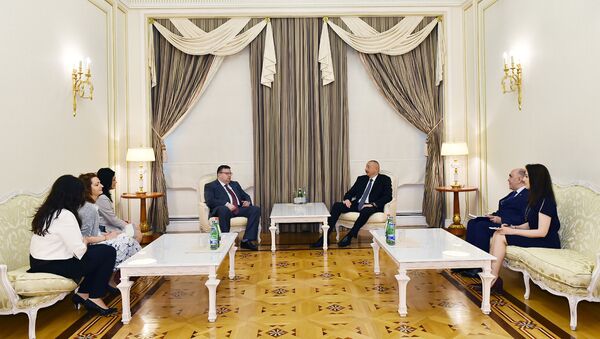 Президент Ильхам Алиев принял главного прокурора Болгарии - Sputnik Азербайджан
