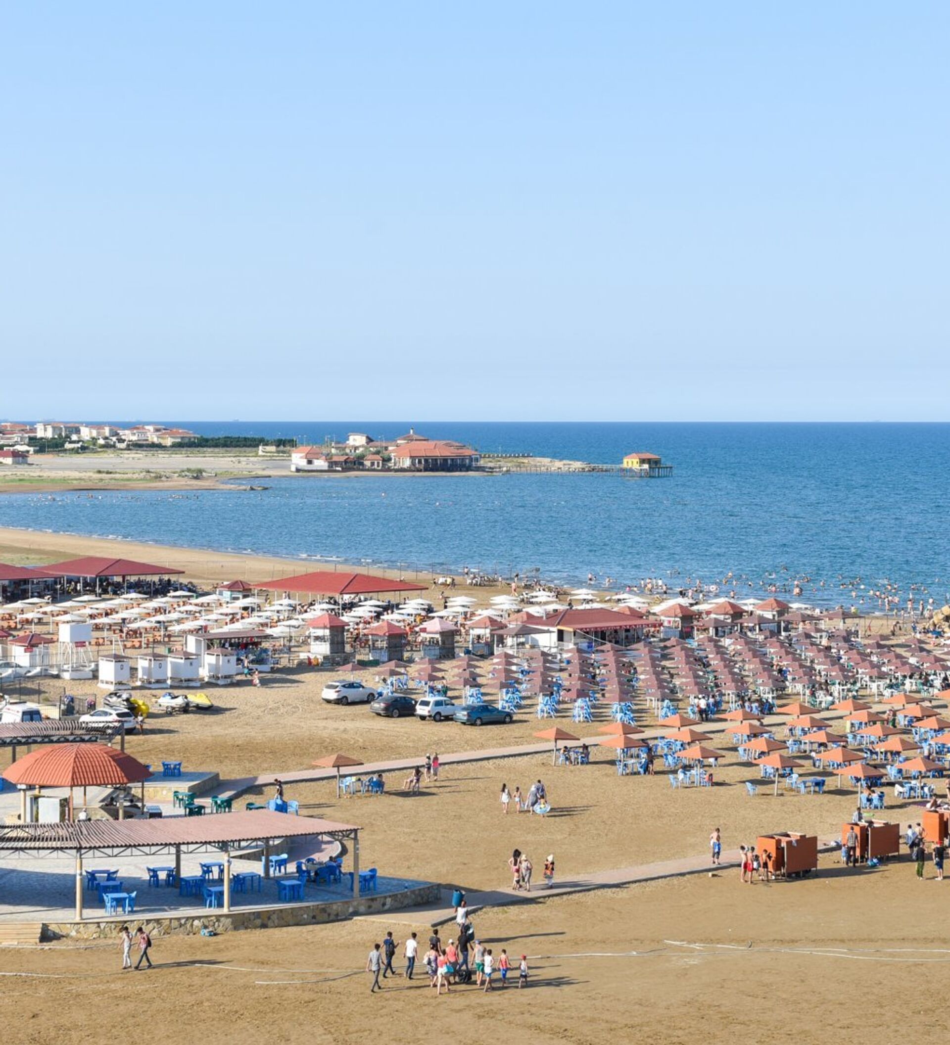 Отдых в азербайджане на море цены 2024. Лагань курорт. Пляж в Лагани. Лагань пляжи на Каспийском море. Курорты Астрахани.