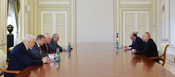Ильхам Алиев принял сопредседателей Минской группы ОБСЕ Ильхам Алиев принял сопредседателей Минской группы ОБСЕ - Sputnik Азербайджан