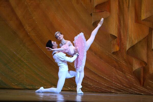 В театре оперы и балета завершился очередной театральный сезон гала-балетом - Sputnik Азербайджан