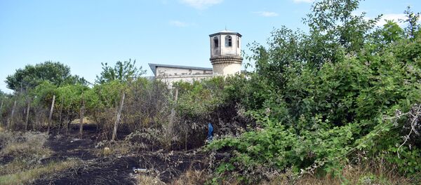 Городская мечеть Шабрана, на территории которой произошел пожар Городская мечеть Шабрана, на территории которой произошел пожар - Sputnik Азербайджан