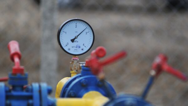 Компрессорная установка на месторождении природного газа, фото из архива - Sputnik Азербайджан