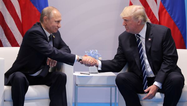 Встреча Владимира Путина и Дональда Трампа в Гамбурге, Германия, 7 июля 2017 года - Sputnik Азербайджан