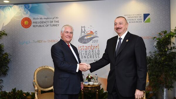 Встреча госсекретаря США Рекса Тиллерсона с президентом Азербайджана Ильхамом Алиевым - Sputnik Azərbaycan
