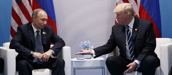 Встреча президентов России и США Владимира Путина и Дональда Трампа, фото из архива - Sputnik Азербайджан