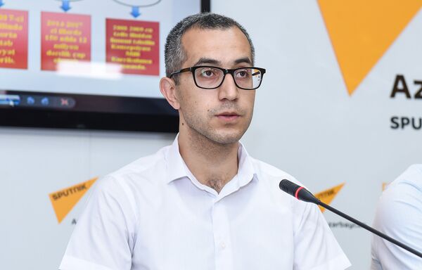 Учитель истории Камран Асадов - Sputnik Азербайджан