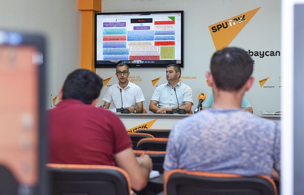 Пресс-конференция, посвященная новым правилам приема на работу учителей и директоров школ - Sputnik Азербайджан