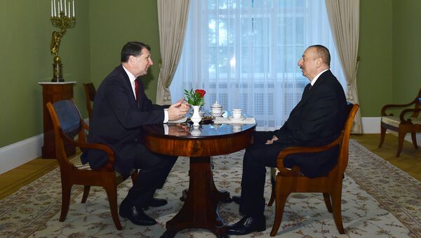 Встреча президента Азербайджанской Республики Ильхама Алиева и президента Латвийской Республики Раймондса Вейониса - Sputnik Азербайджан
