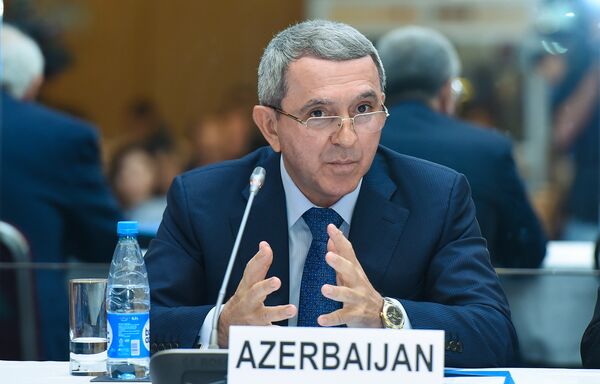 Посол по особым поручениям МИД Азербайджана Шахин Абдуллаев Посол по особым поручениям МИД Азербайджана Шахин Абдуллаев - Sputnik Азербайджан