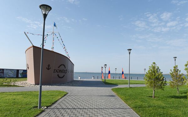 Спортивный клуб Dənizçi (Моряк) на территории комплекса Нерекенд в Пираллахинском районе Спортивный клуб Dənizçi (Моряк) на территории комплекса Нерекенд в Пираллахинском районе - Sputnik Азербайджан