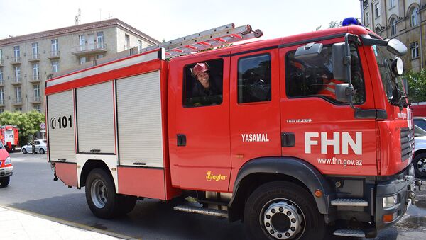 Пожарный автомобиль МЧС, фото из архива - Sputnik Азербайджан