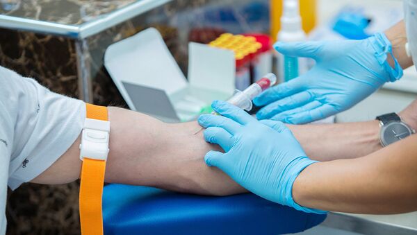 Служба переливания крови проверила добровольных доноров на наличие гепатита В и С - Sputnik Азербайджан