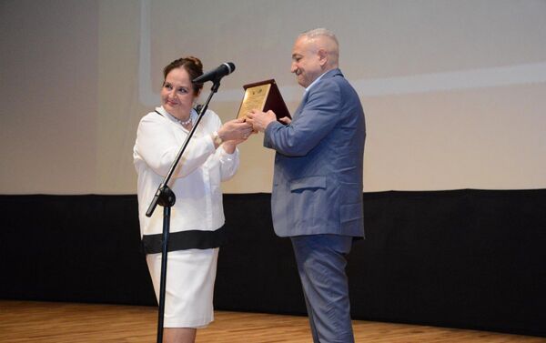 Торжественная церемония посвященная дню Национального кино - Sputnik Азербайджан