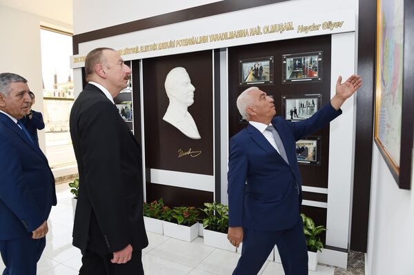 Президент принял участие в открытии электрической подстанции Bahmatli Президент принял участие в открытии электрической подстанции Bahmatli - Sputnik Азербайджан