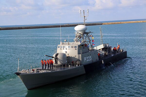 Артиллерийские стрельбы по морской мине в рамках конкурса Кубок моря-2017 Артиллерийские стрельбы по морской мине в рамках конкурса Кубок моря-2017 - Sputnik Азербайджан