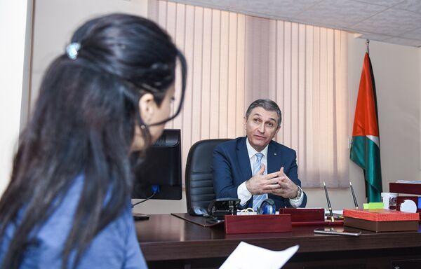 Fələstinin Azərbaycandakı səfiri Nasir Əbdül Kərim Fələstinin Azərbaycandakı səfiri Nasir Əbdül Kərim - Sputnik Azərbaycan