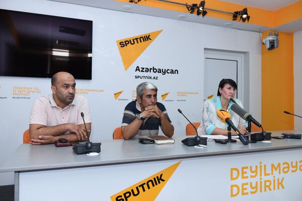 Активисты движения по защите бездомных животных в мультимедийном пресс-центре Sputnik Азербайджан - Sputnik Азербайджан