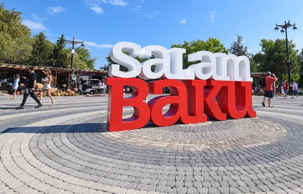 Где встретить бакинских киноманов 14-17 ноября Где встретить бакинских киноманов 14-17 ноября - Sputnik Азербайджан