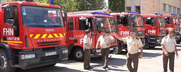 Спасательная группа МЧС Азербайджана привлечена к тушению лесных пожаров в Грузии - Sputnik Азербайджан