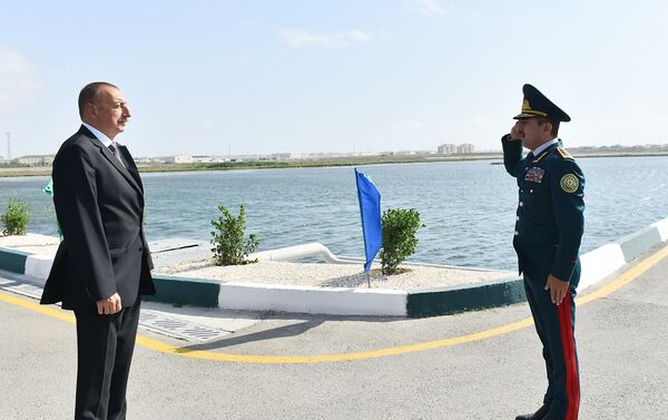 Ильхам Алиев ознакомился с недавно построенным пограничным сторожевым кораблем типа Туфан - Sputnik Азербайджан
