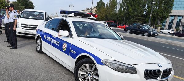 Автомобиль дорожно-патрульной службы в Баку - Sputnik Азербайджан