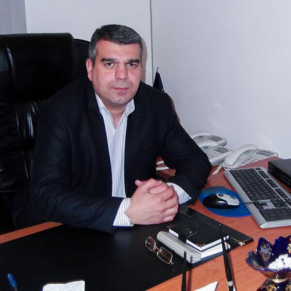 Tikinti eksperti Elnur Fərzəliyev Tikinti eksperti Elnur Fərzəliyev - Sputnik Azərbaycan