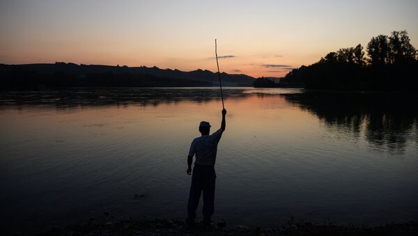 Рыбак, фото из архива - Sputnik Азербайджан