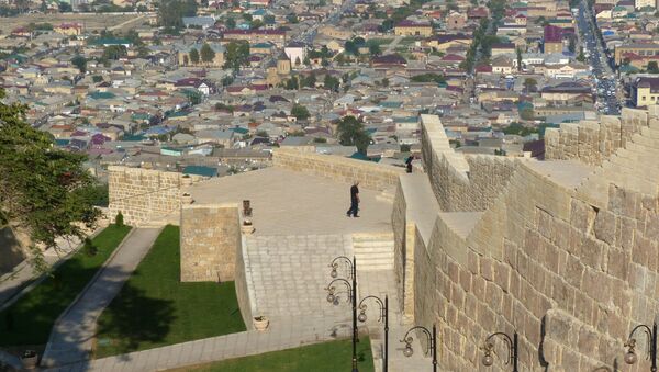 Вид на город Дербент с музея Цитадель Нарын-кала - Sputnik Азербайджан