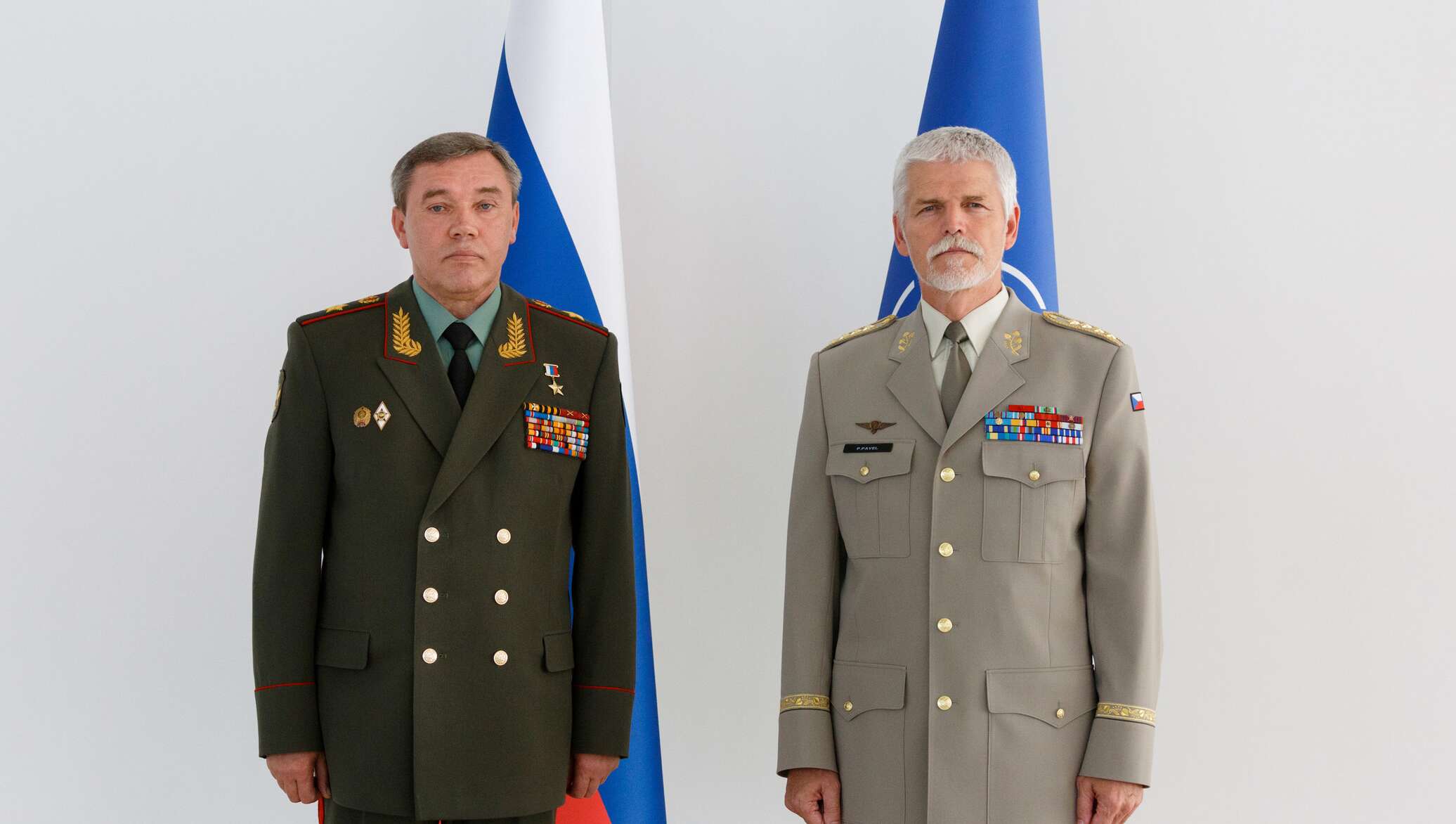 Российская форма генерала. Российская форма генерала. Российская форма генерала. Российская форма генерала. Российская форма генерала.