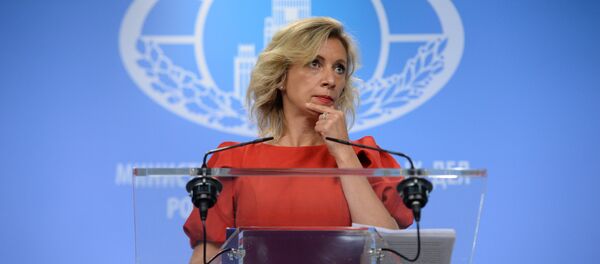 Официальный представитель министерства иностранных дел России Мария Захарова во время брифинга в Москве, фото из архива Официальный представитель министерства иностранных дел России Мария Захарова во время брифинга в Москве, фото из архива - Sputnik Азербайджан
