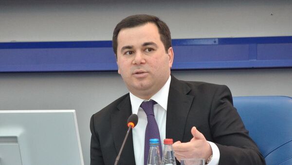 Исполнительный директор Фонда молодежи при Президенте АР Фархад Гаджиев - Sputnik Азербайджан