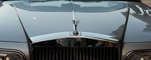Автомобиль Rolls Royce, фото из архива Автомобиль Rolls Royce, фото из архива - Sputnik Азербайджан