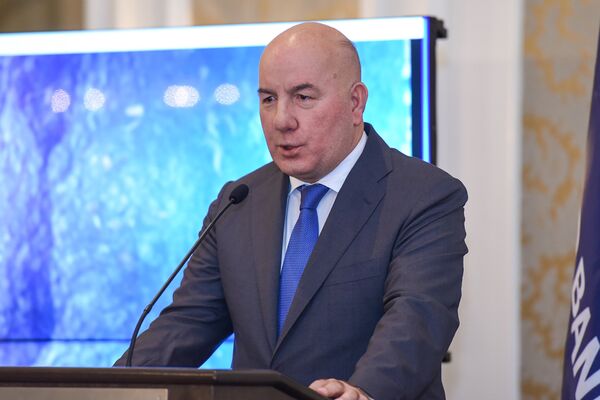 Председатель правления Центрального банка АР Эльман Рустамов - Sputnik Азербайджан