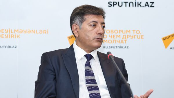İlham Şaban: “Neftin qiyməti bu səbəblərə görə bahalaşır” - 20.12.2020, Sputnik Azərbaycan